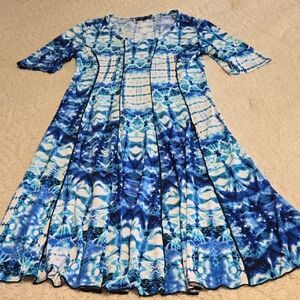 Sami & Jo Vibrant Blue + White Tie Dye Pattern Fit + Flare V-Neck Dress